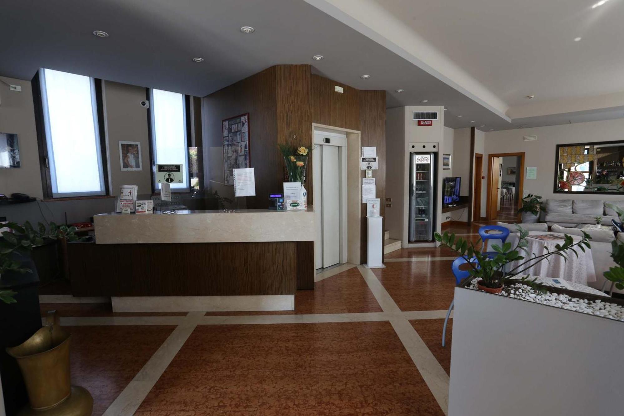 Hotel Roma Bussolengo Dış mekan fotoğraf