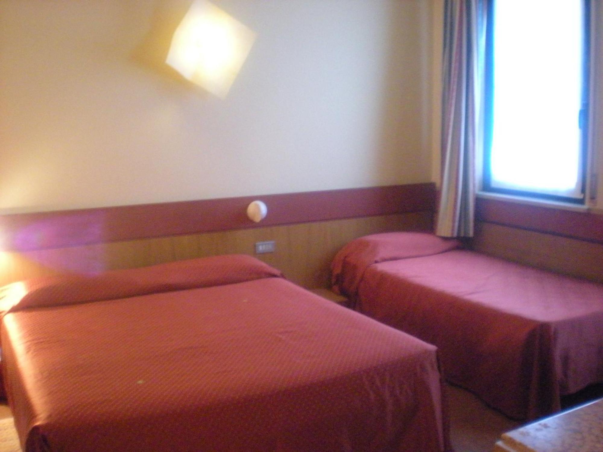 Hotel Roma Bussolengo Dış mekan fotoğraf